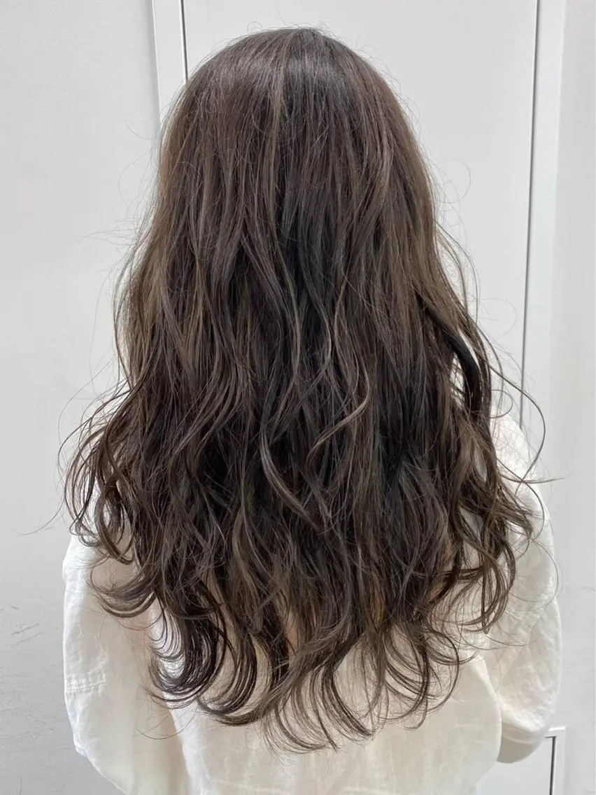 カラー ✨美髪透明感ソムリエ ✨💎KAZU💎のヘアスタイル