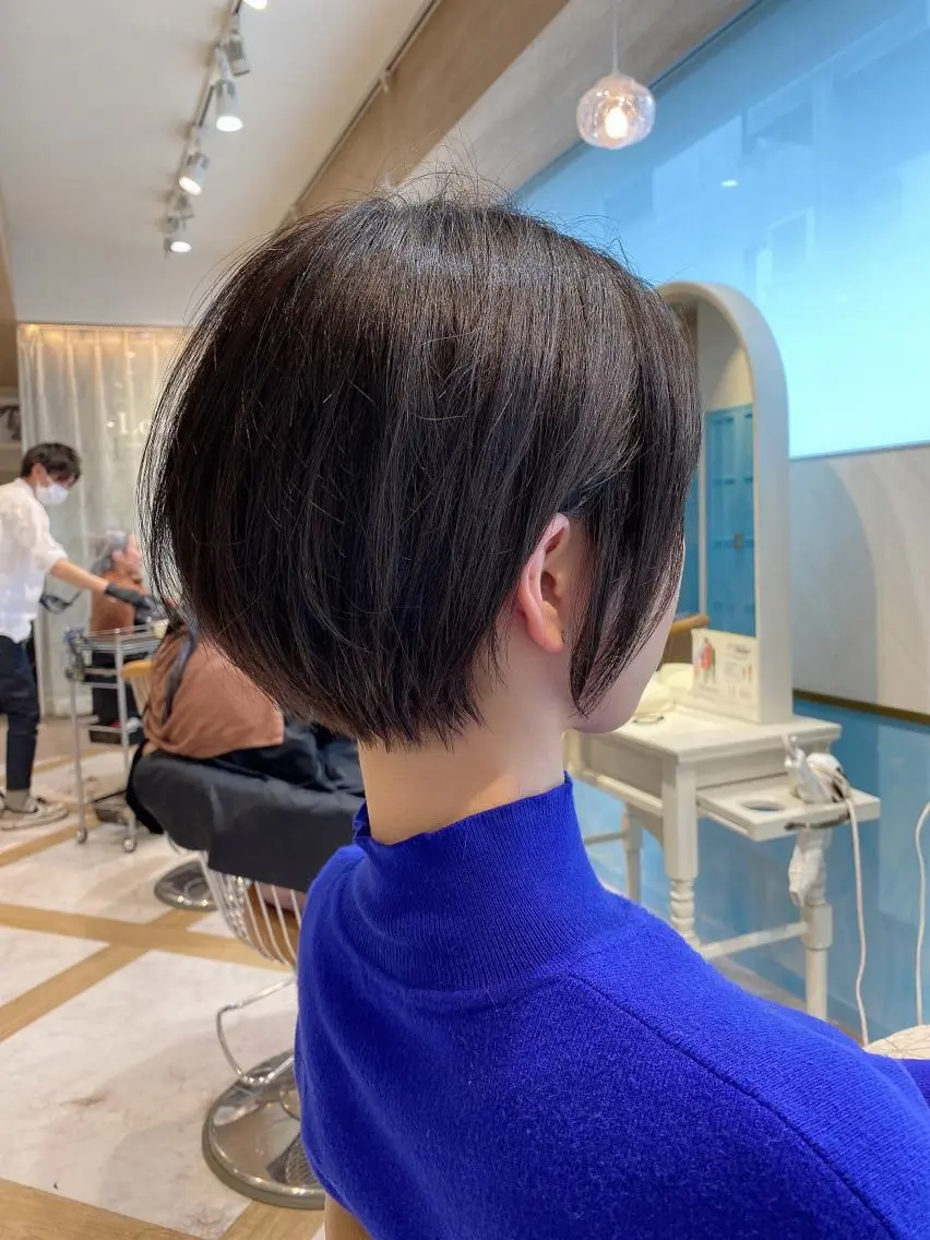 ショート カラー カット ヘアカラー トリートメント 🌟モテ髪ショート 🌟店長 津賀涼のヘアスタイル