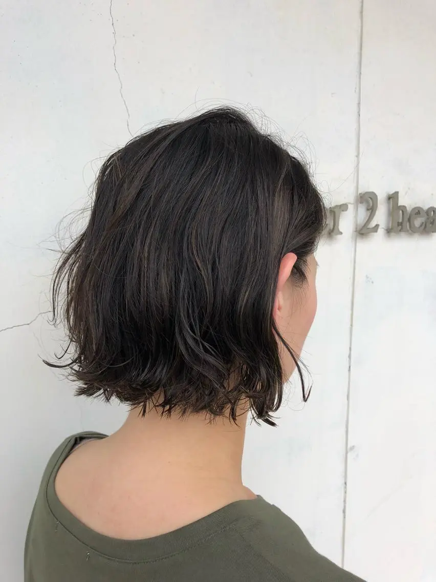 ショート アッシュ ボブ ハイライト ヘアカラー トリートメント 遠藤 和美のヘアスタイル