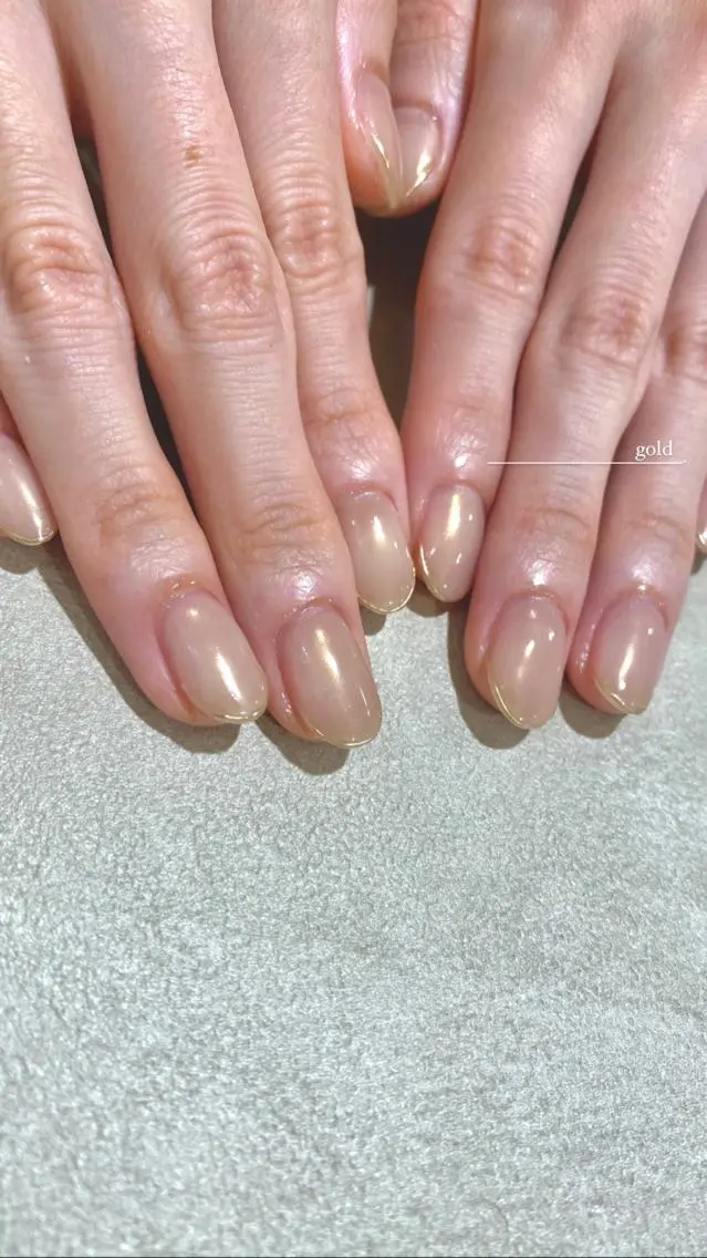 ネイル ミラーネイル ワンカラーネイル mia.⌇@nail ist_miaのネイルデザイン