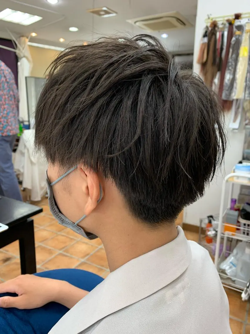 メンズ フリーランス理美容師 いさかのヘアスタイル