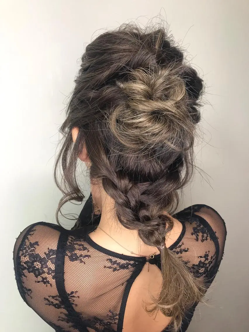 ロング ヘアアレンジ 🎊ルービック 京橋店💛のヘアスタイル