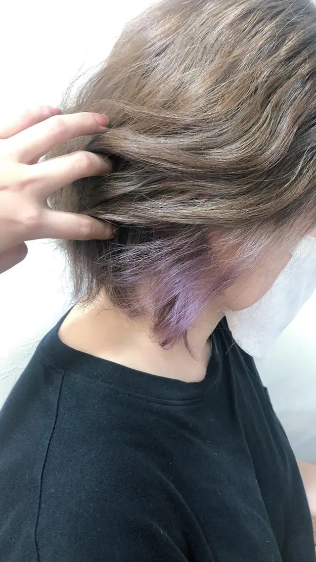 カラー ハイライトカラー インナーカラー salondeson Meguのヘアスタイル