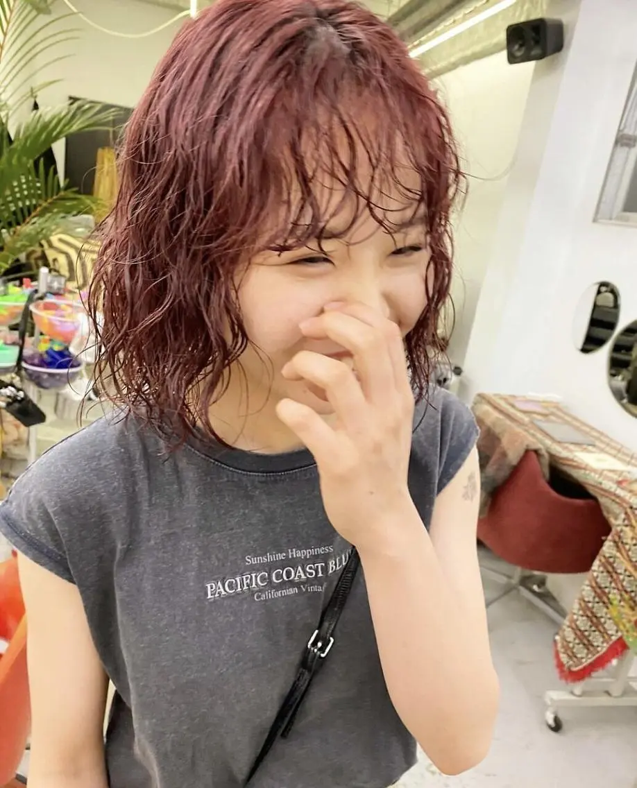 カラー ヘアカラー トリートメント qiie ブリーチ ハイライトのヘアスタイル
