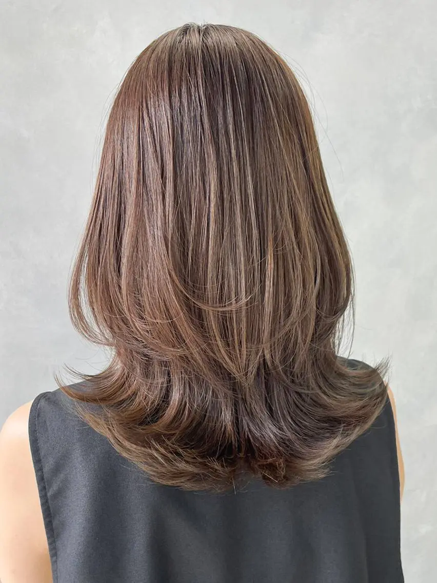 カラー セミロング レイヤーカット カット ヘアカラー トリートメント ITbyALBUM 松戸のヘアスタイル