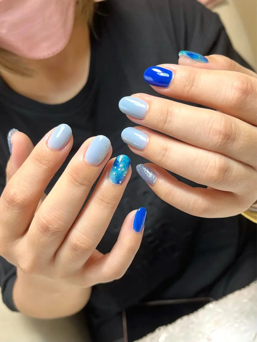 ネイル ジェルネイル キラキラネイル 韓国ネイル パラジェル ワンホンネイル nails' it...のネイルデザイン