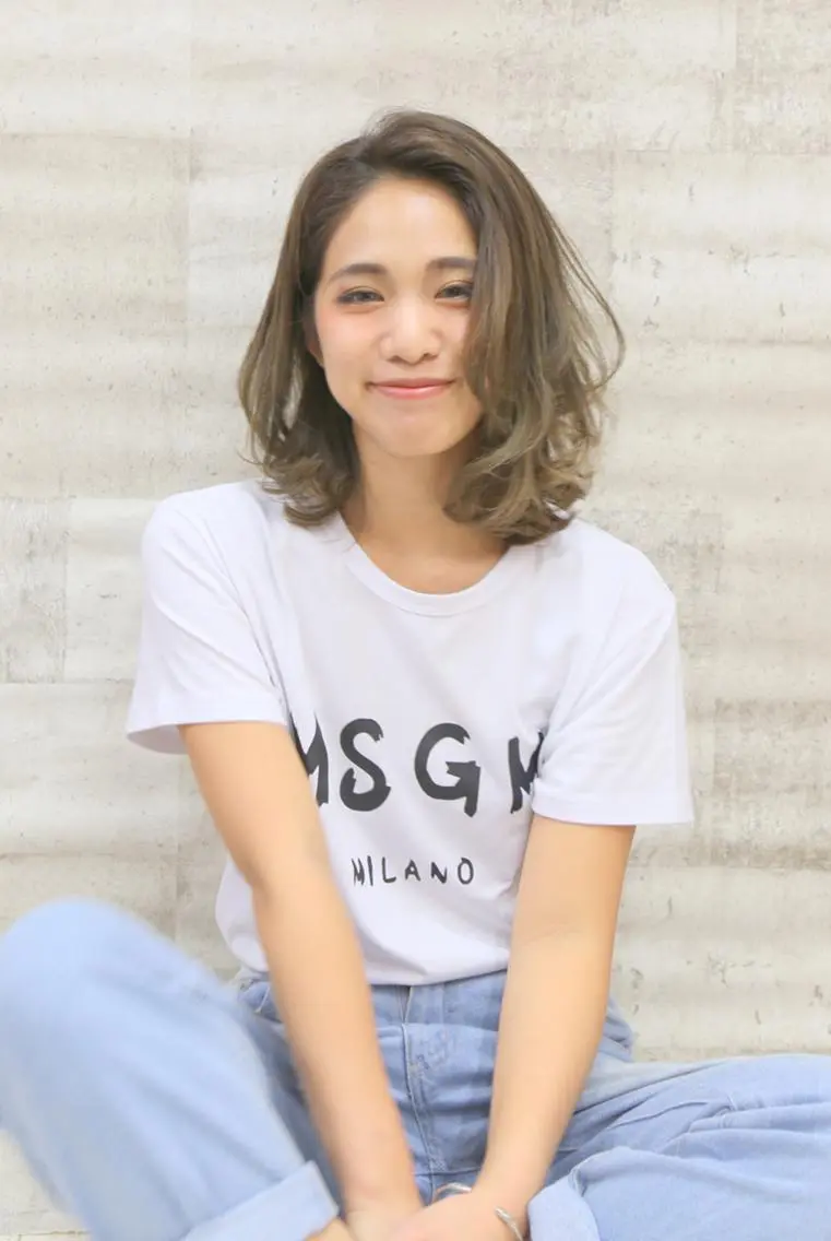 ミディアム カット ヘアカラー トリートメント HAIR BRAND Link トアロードのヘアスタイル