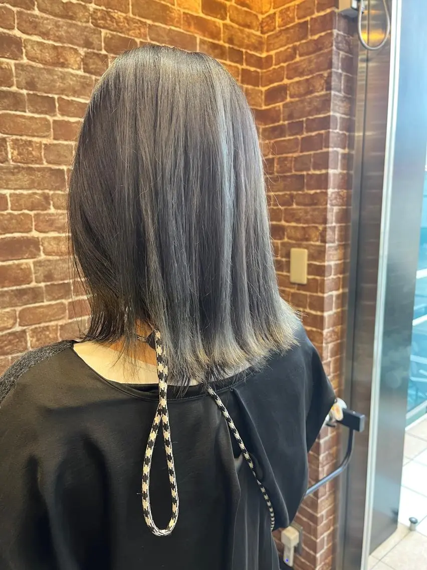 セミロング カラー パーマ ヘアアレンジ メンズ キッズ ネイル マツエク・マツパ アイブロウ メンズブリーチ メンズハイライト メンズインナーカラー メンズ韓国風 ブリーチ 久木原 ゆりのヘアスタイル