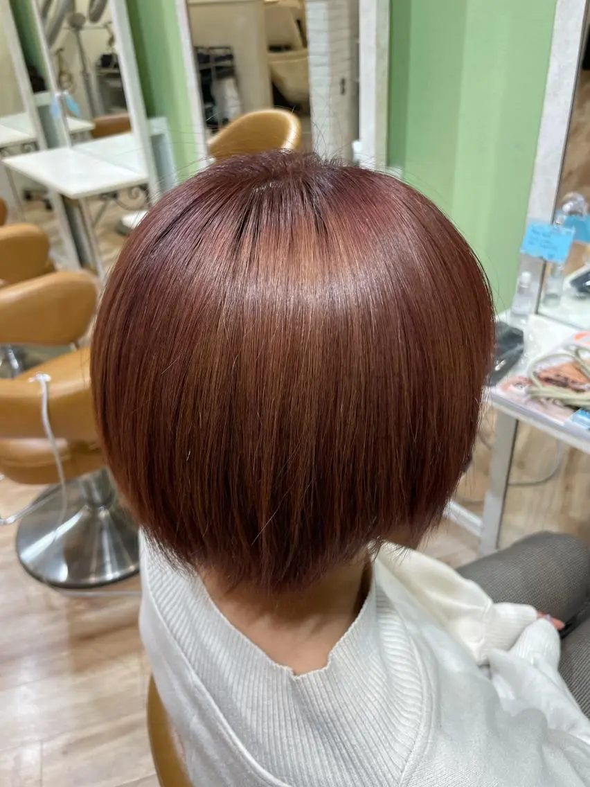 ショート ピンクブラウン 山本 貴之のヘアスタイル