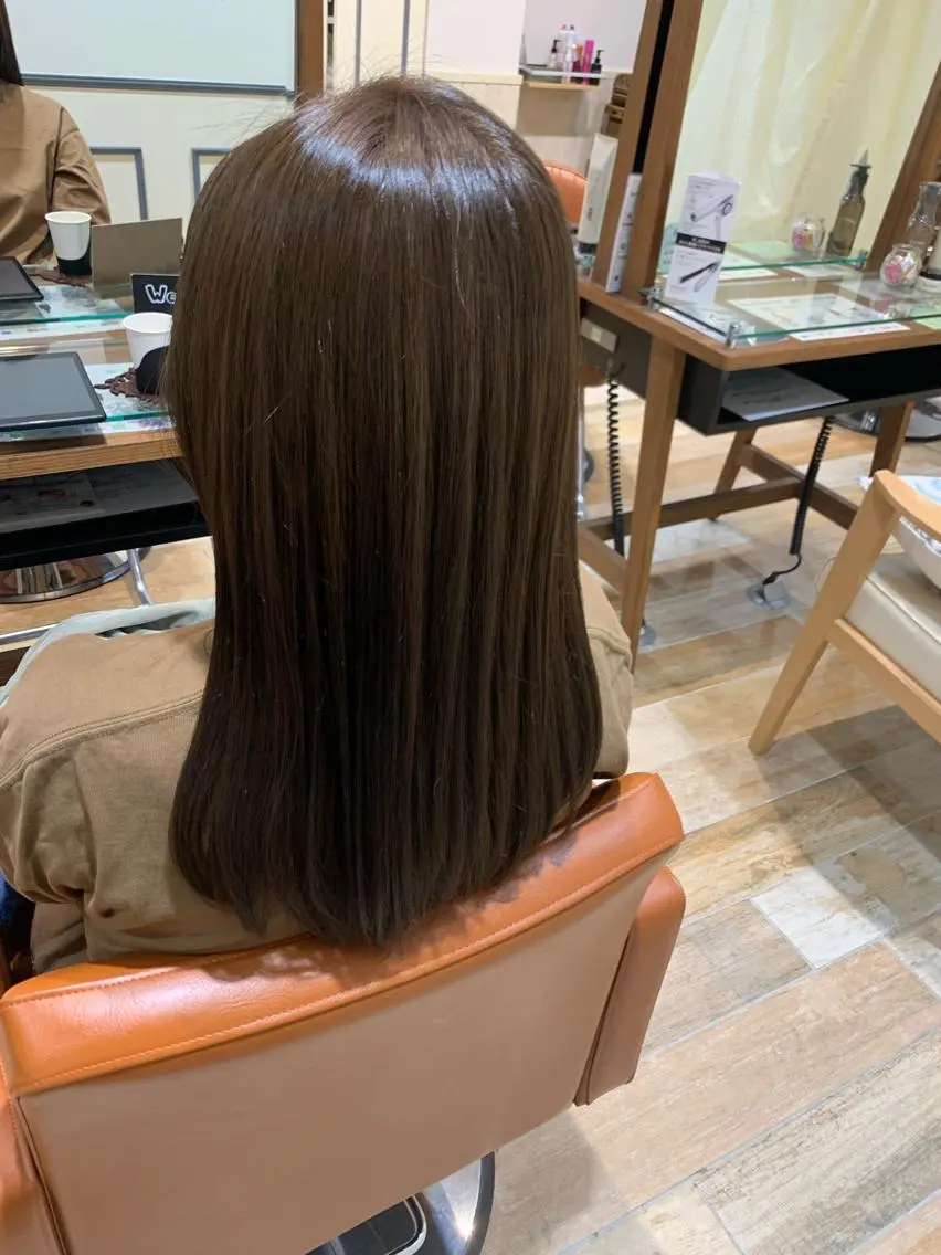 カラー ヘアカラー 須藤 向日葵のヘアスタイル