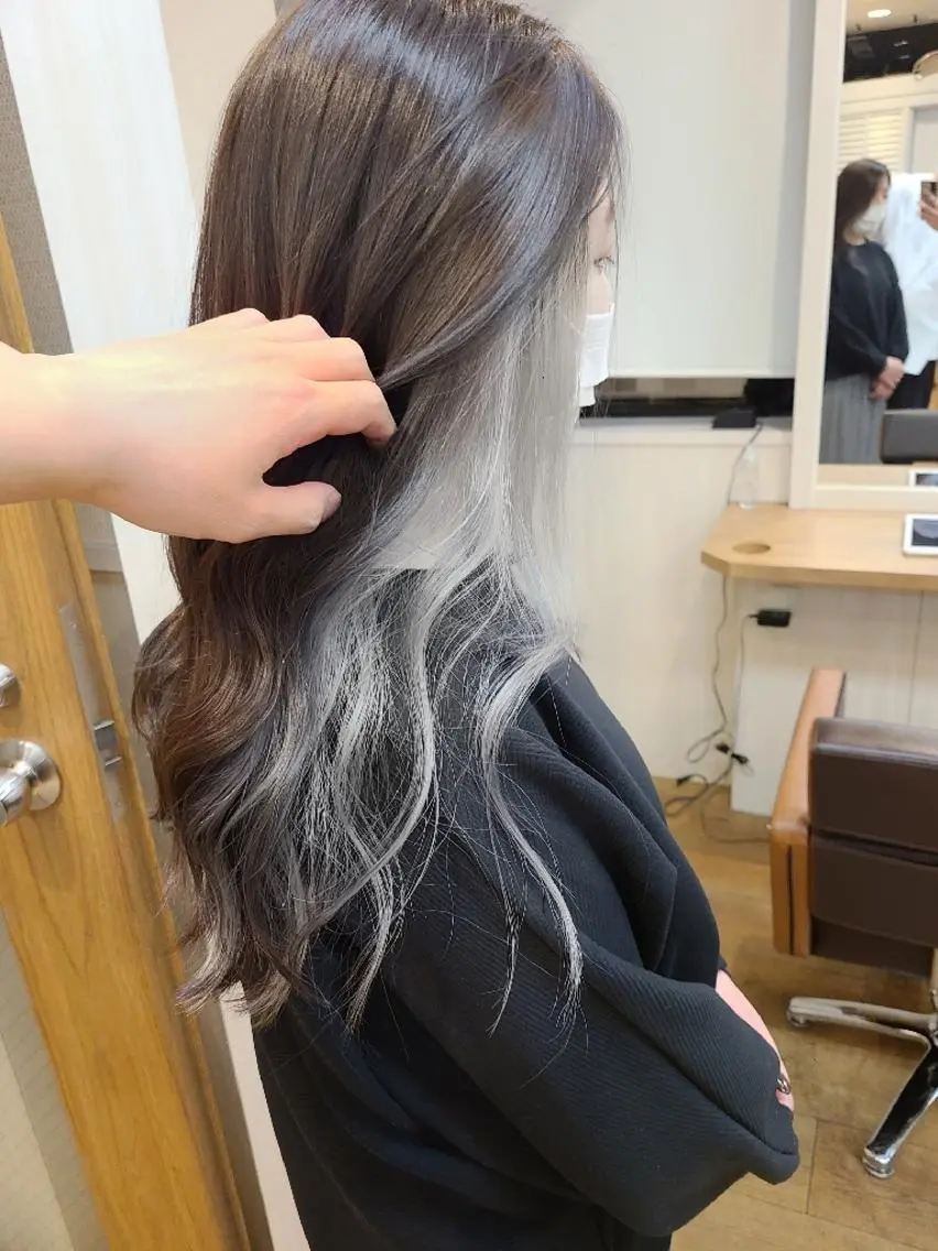 ロング カラー 【ネウィ天王寺 】seiyaのヘアスタイル