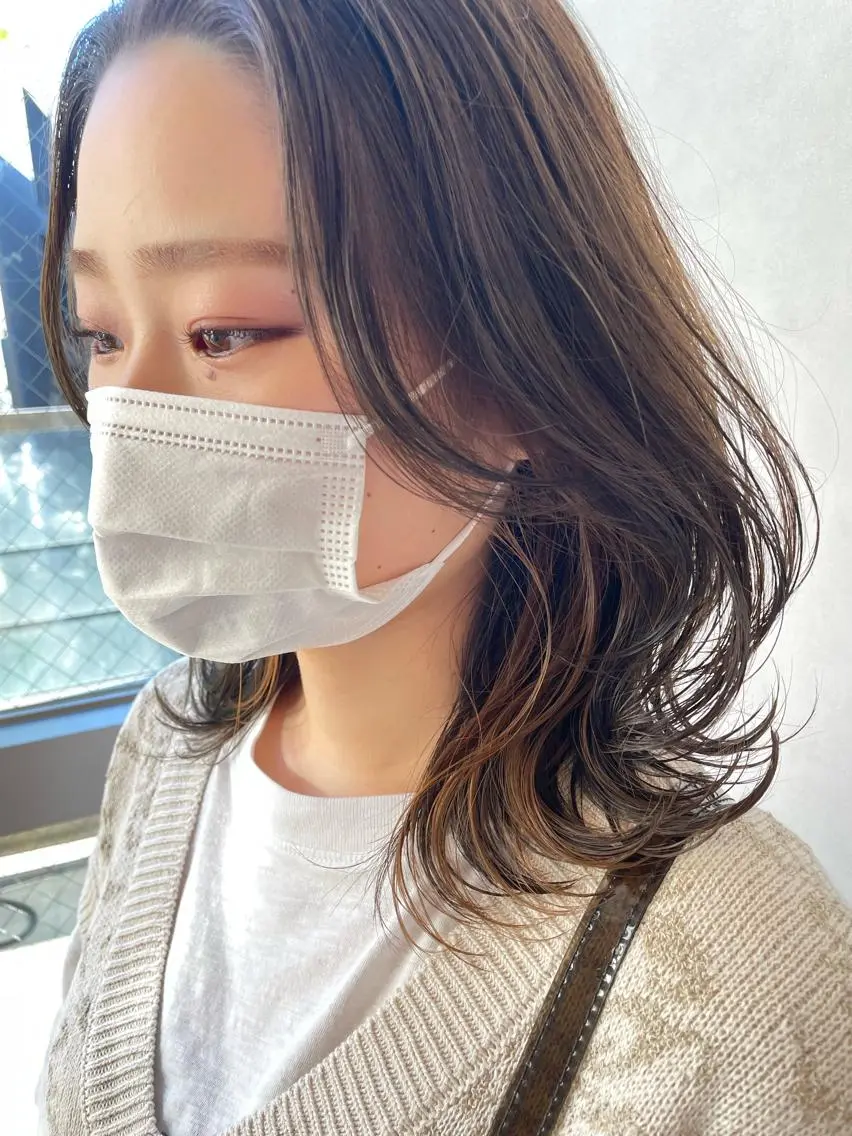 ミディアム 鈴木 つかさのヘアスタイル