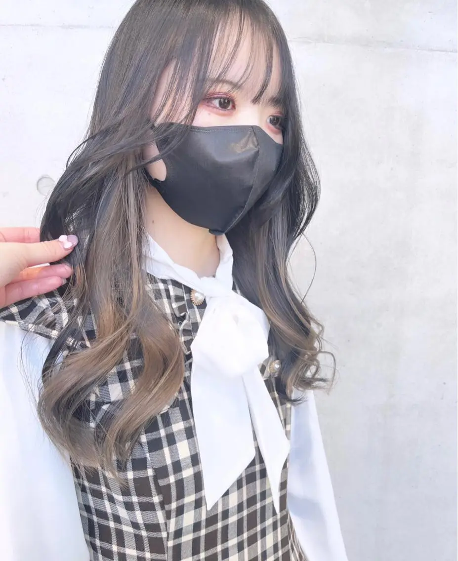 ロング カラー パーマ ヘアアレンジ カット ヘアカラー トリートメント 透明感/オリーブ/ グレージュ/YUKAのヘアスタイル