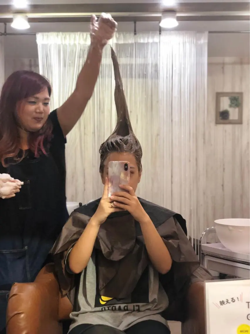 ロング ヘアカラー トリートメント 🐆アンドウ チカコ🦓のヘアスタイル