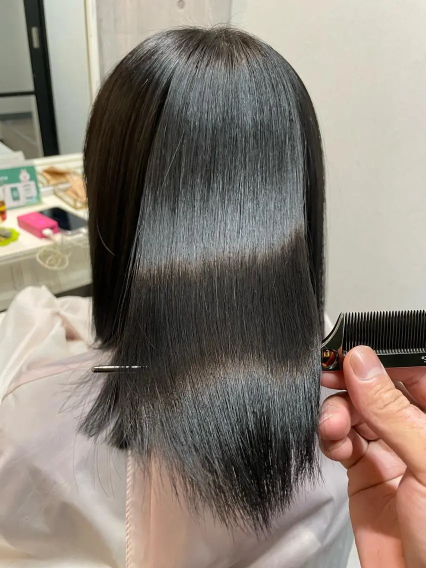 セミロング カット ヘアカラー トリートメント 断られる髪に答えを ♣️井上秀樹♠️のヘアスタイル