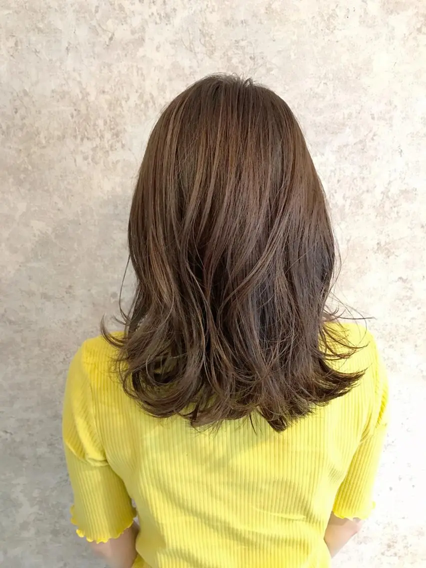 ミディアム ハイトーンブリーチ 土坂 由志【京都】のヘアスタイル