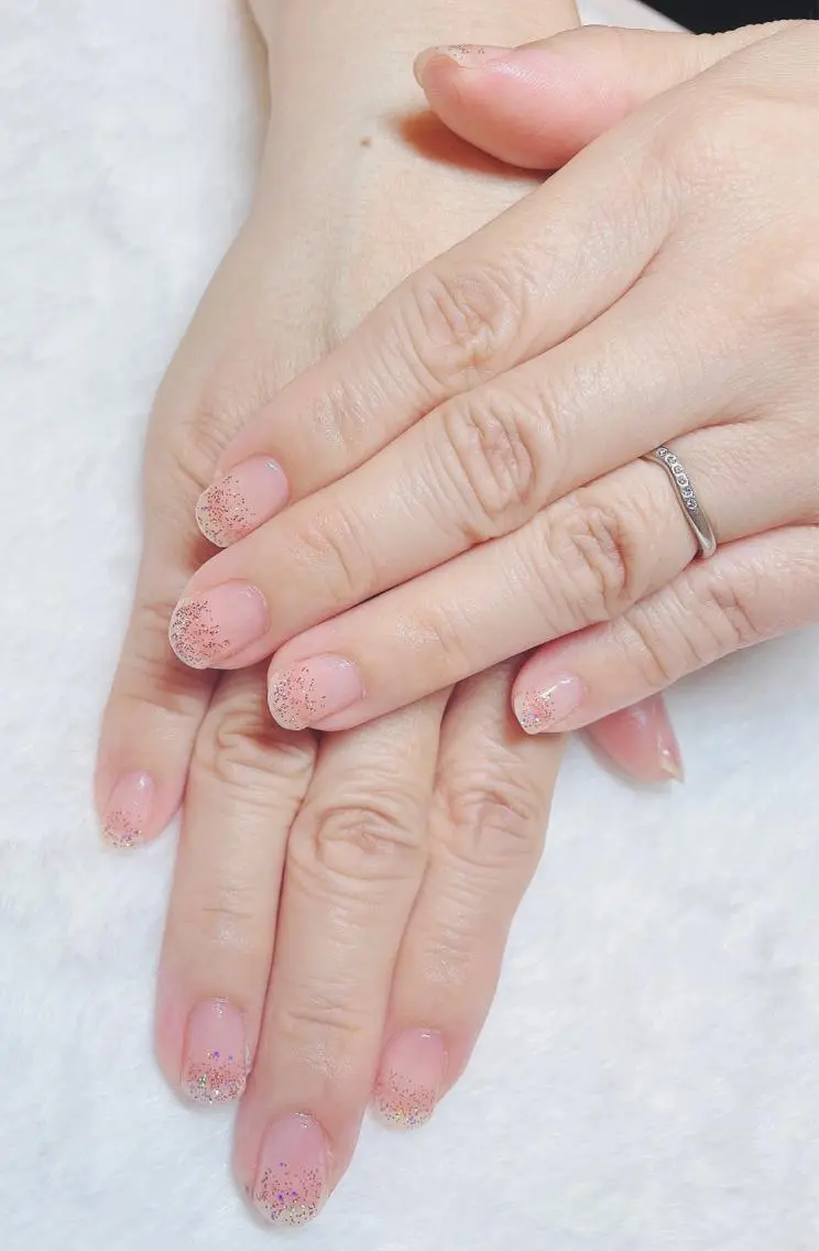 ネイル クリアネイル ラメ(グリッター) ラメグラデーション ピンク 頑張る女性の味方✴︎ M.i　nail ♡のネイルデザイン