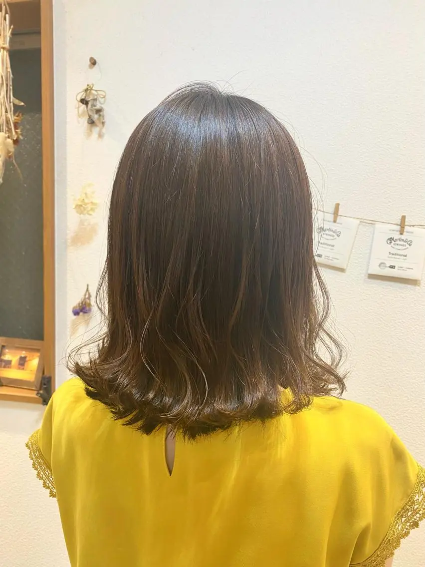 ミディアム 外ハネヘア 武田 悠生乃のヘアスタイル
