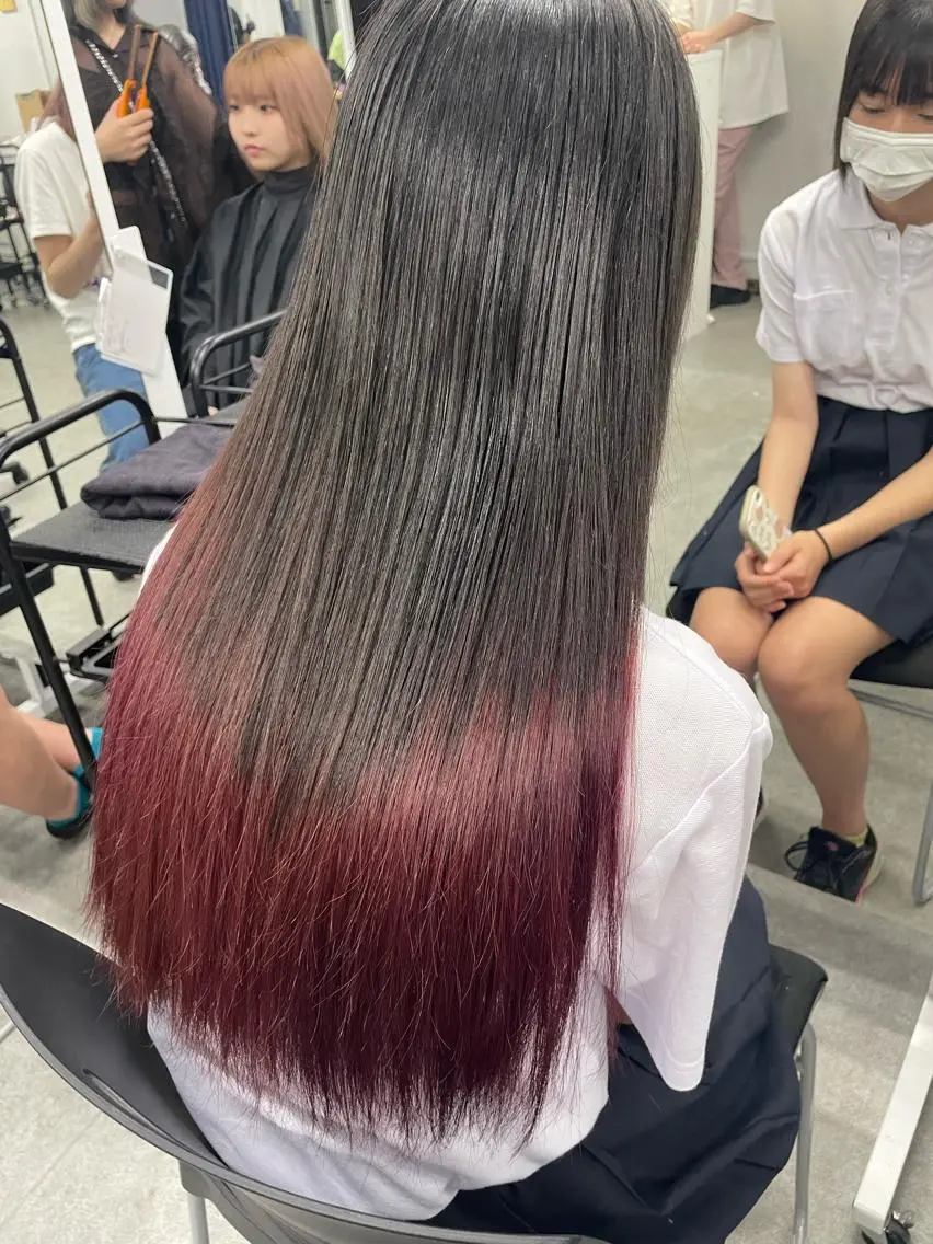 ロング ヘアカラー トリートメント ハイトーン 横浜💞ミオのヘアスタイル