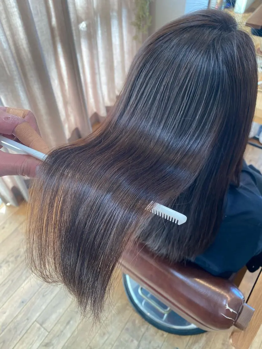 ミディアム 縮毛矯正 伊藤 光成のヘアスタイル