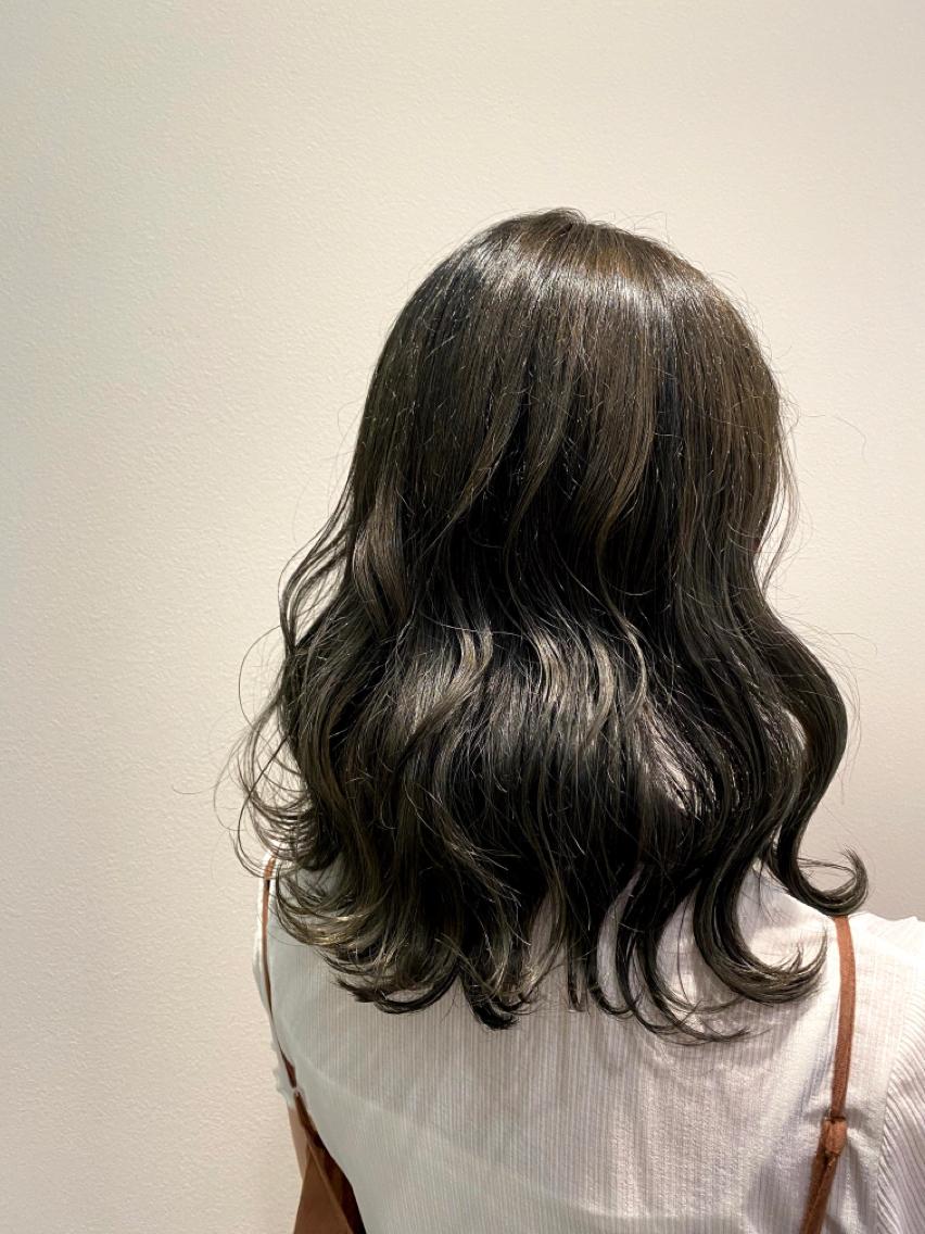 セミロング カラー Rubik's 梅田茶屋町/叶莉のヘアスタイル