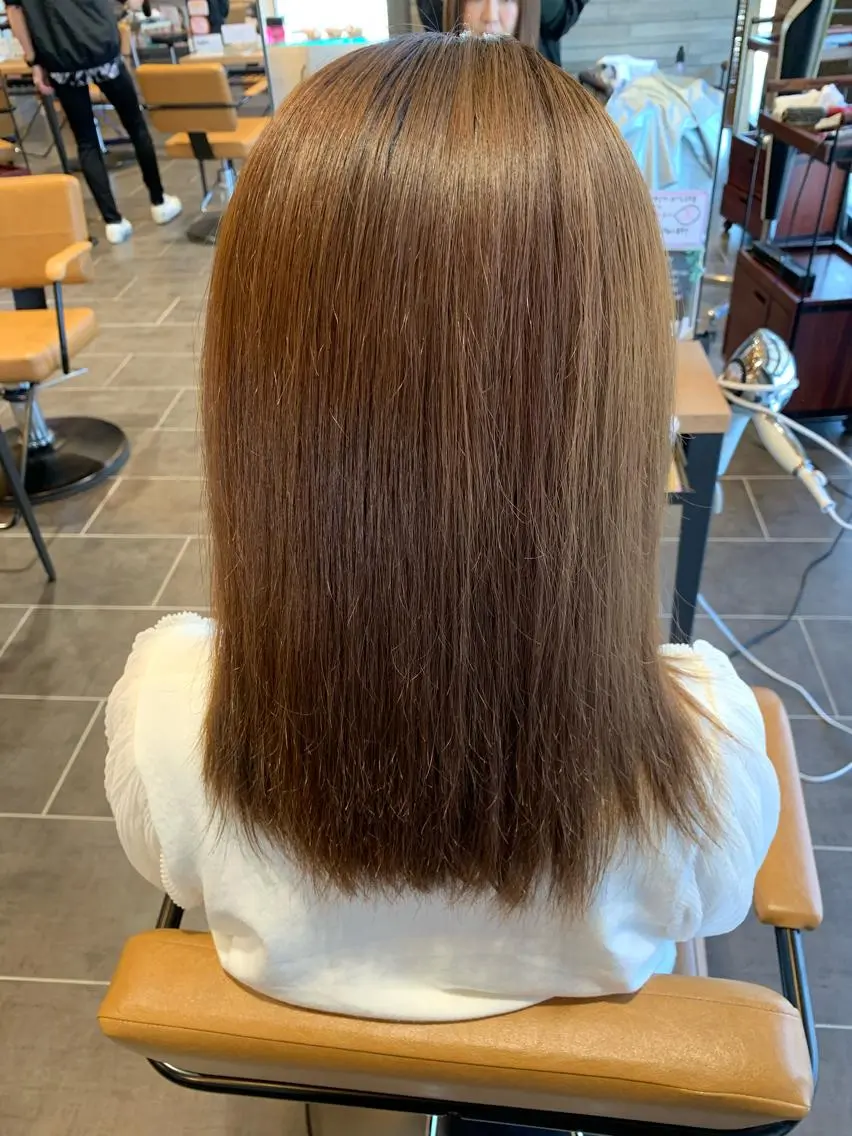 ミディアム カラー アッシュ ベージュカラー Gain Nanamiのエステ・リラクイメージ