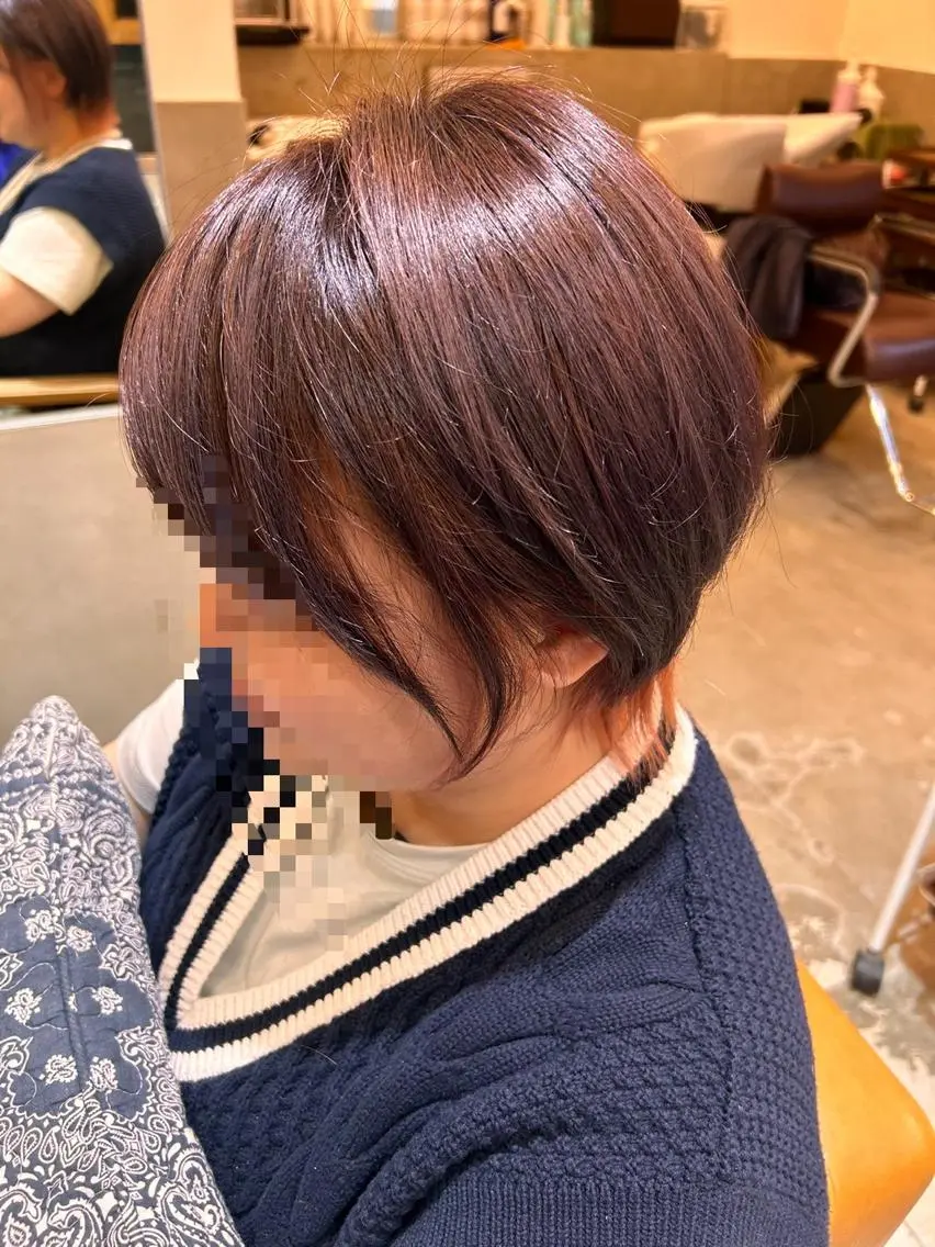 ショート カラー カット ヘアカラー トリートメント 若狭 彩花のヘアスタイル