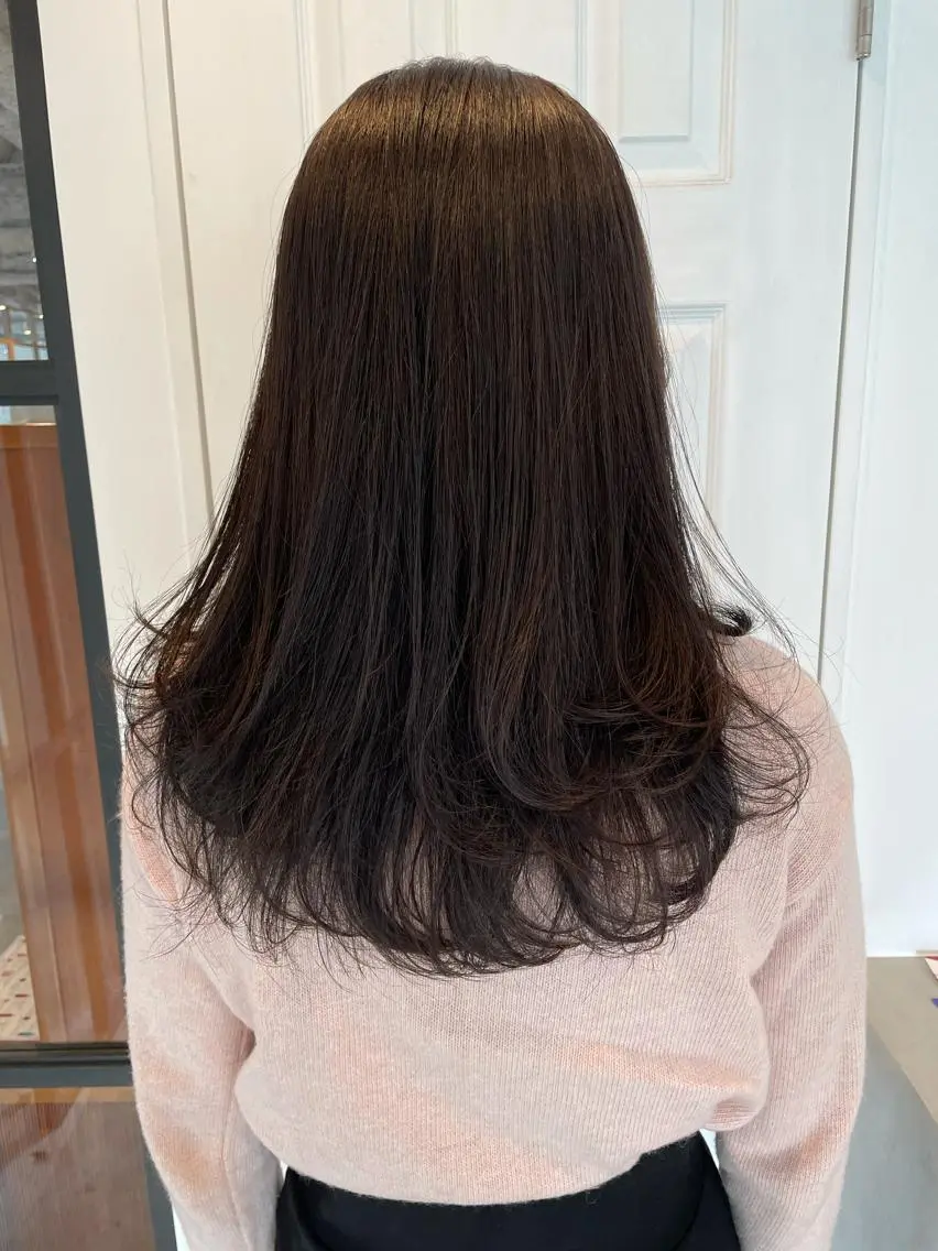 セミロング カラー ブリーチ 透明感カラー グレージュ ラベンダーカラー ラベンダーグレージュ カット ヘアカラー トリートメント 中目黒🌼 🌼ハナのヘアスタイル