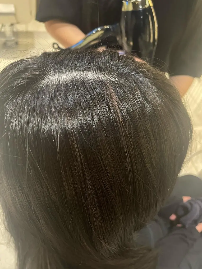 セミロング カラー ハイライトカラー ハイライト Koharu 髪質改善カラーのヘアスタイル