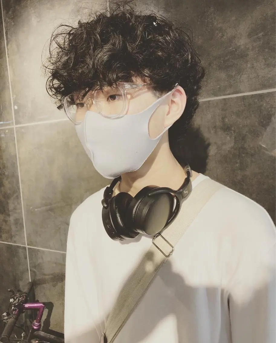 パーマ ヘアアレンジ メンズ カット パーマ トリートメント ヘアセット メンズ特化✂️栗原 侑也のヘアスタイル