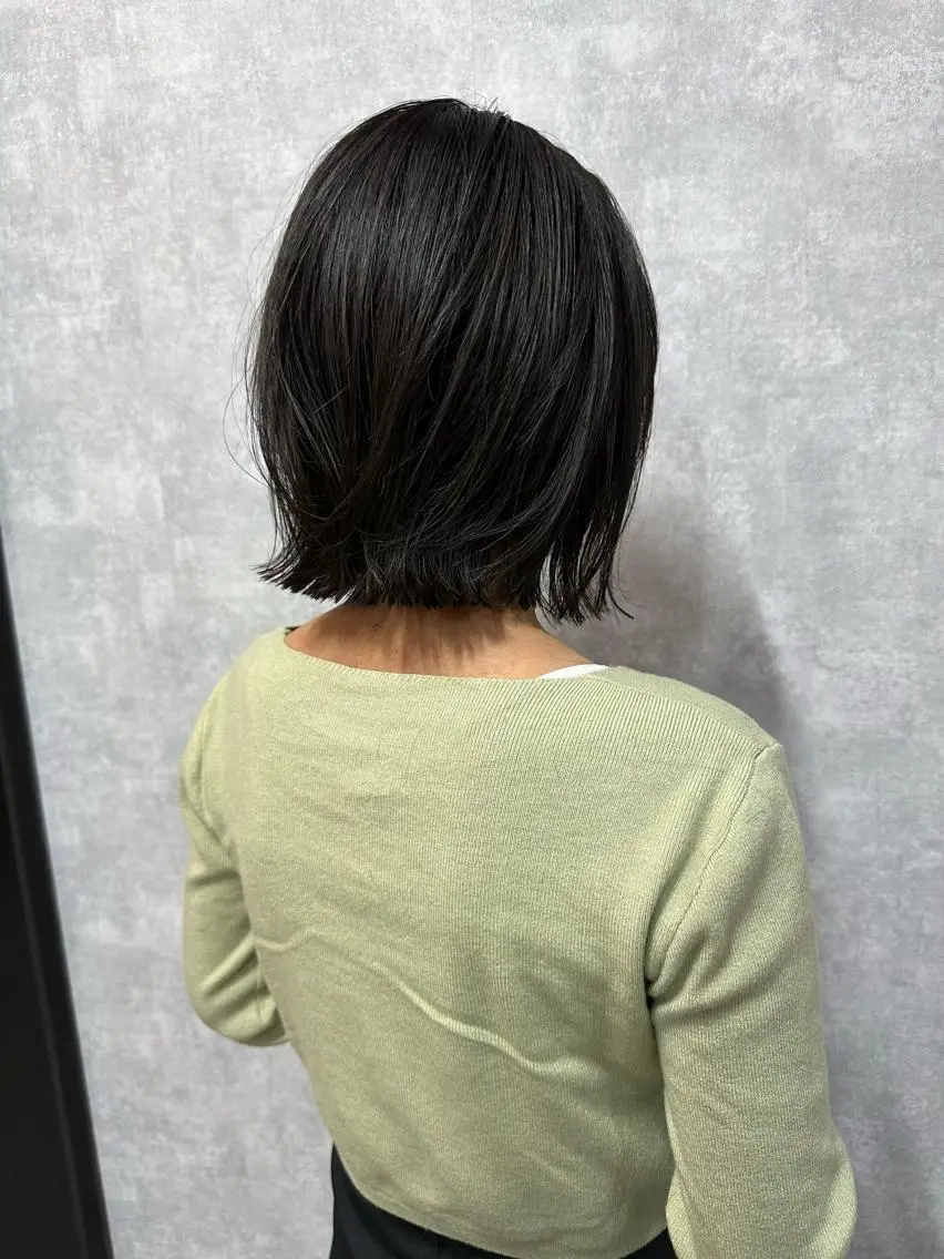 ショート 切りっぱなしボブ ショートボブ ハンサムショート 丸みショート アッシュ モテ髪/ボブ/ショー ト/アダチフウトのヘアスタイル