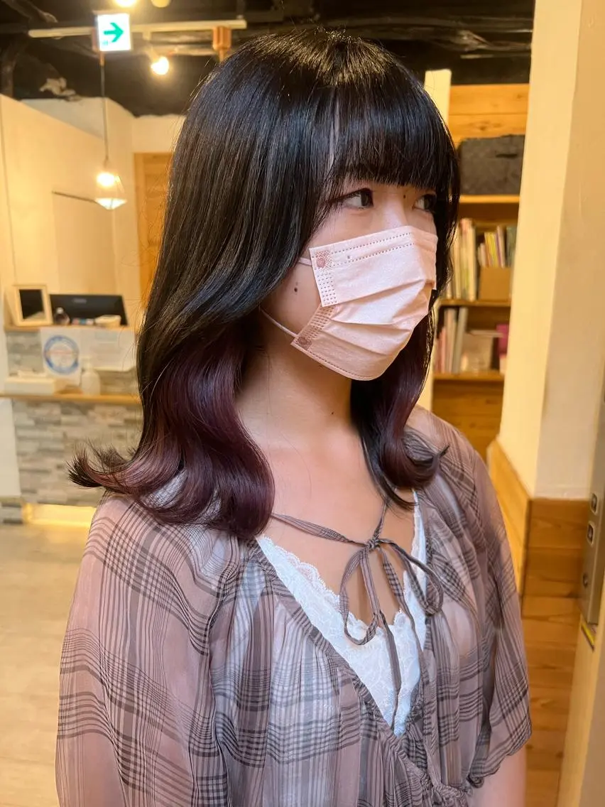 ミディアム カラー LAMP mashiroのヘアスタイル