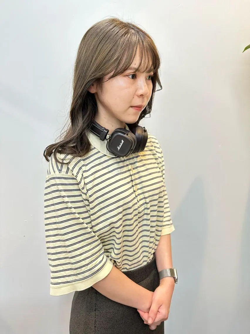 ミディアム カラー ヘアカラー トリートメント yuika .のヘアスタイル