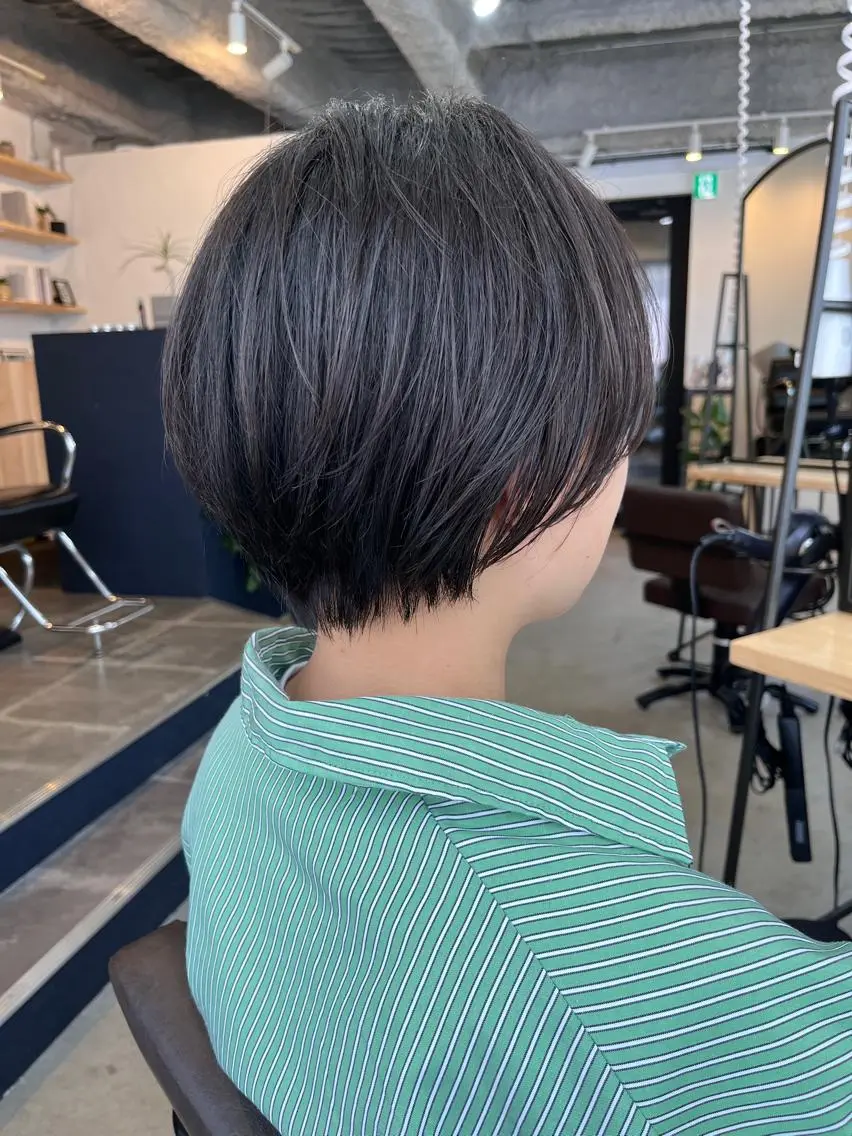 ショート ケアカラー ボブ ショートヘア 小顔カット カット ヘアカラー トリートメント 山田 勇真のヘアスタイル