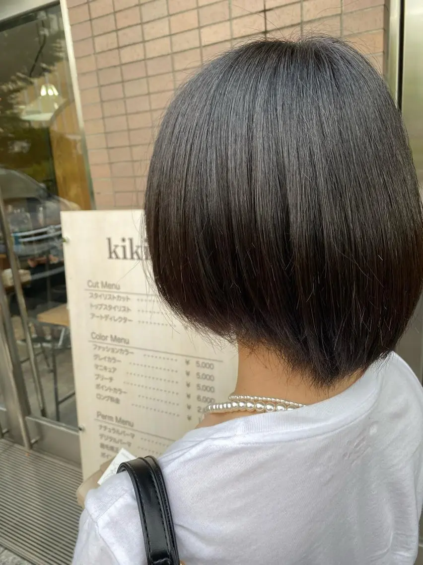ミディアム ELEN 新百合ヶ丘のヘアスタイル