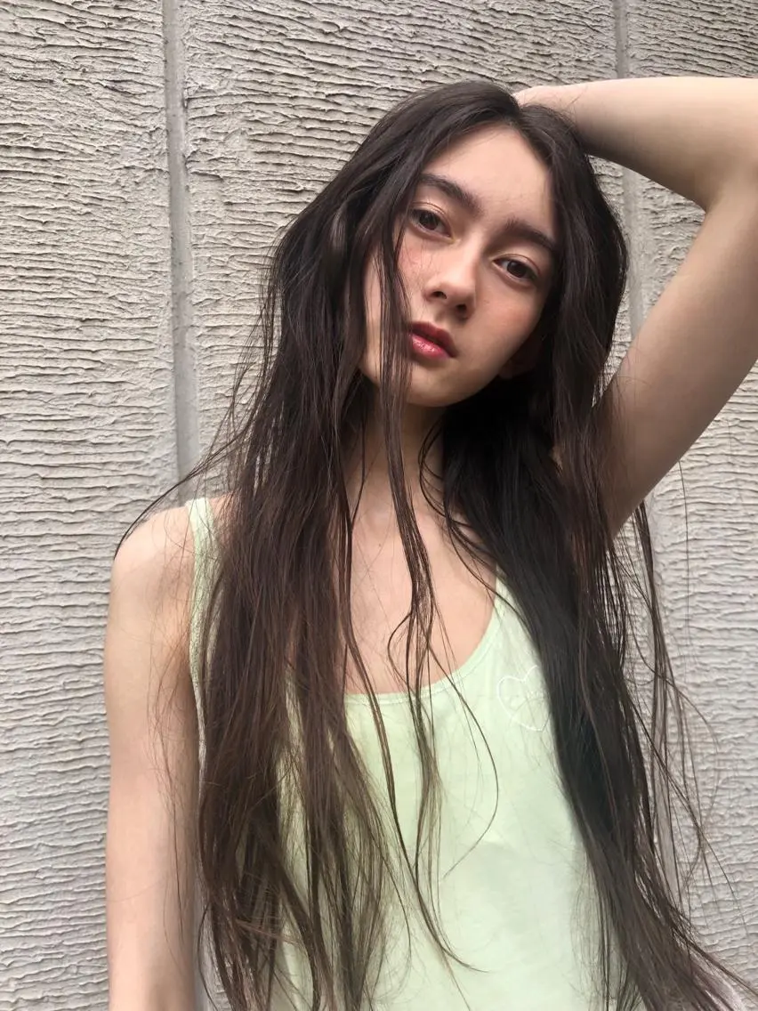 ロング カラー パーマ ヘアアレンジ eri kinjoのヘアスタイル