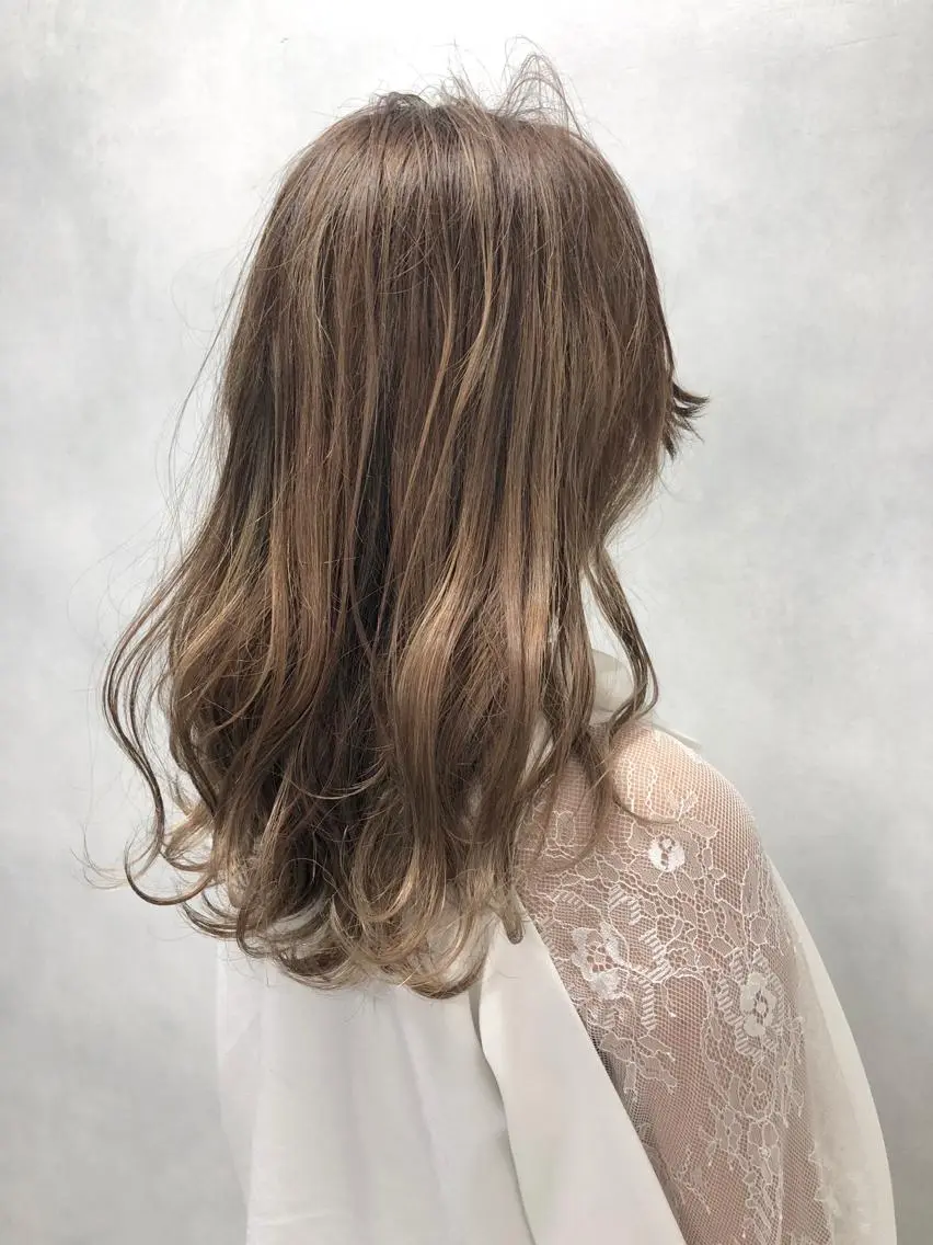 セミロング 小澤大輔 YOLO hairのヘアスタイル