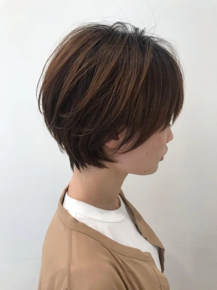 ショート くびれヘア クロスパーマ松永裕久 似合わせカットのヘアスタイル