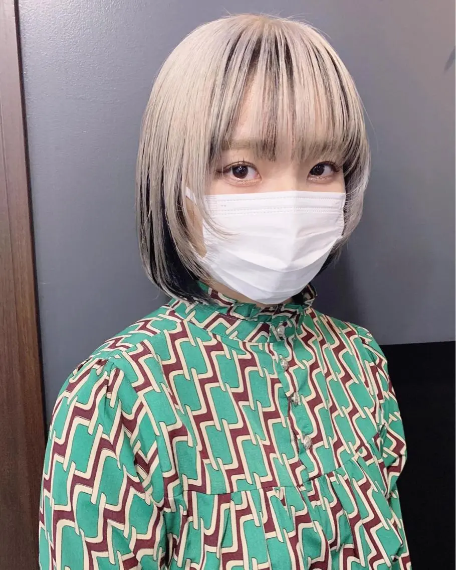 ミディアム カラー カット ヘアカラー 🐝 hachi🐝のヘアスタイル