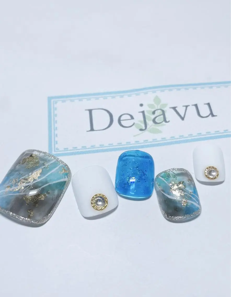 ネイル アートネイル フットネイル Nail salon Dejavu 🌿のネイルデザイン