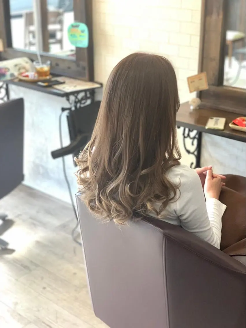 ロング ヘアカラー トリートメント 松本 亮のヘアスタイル