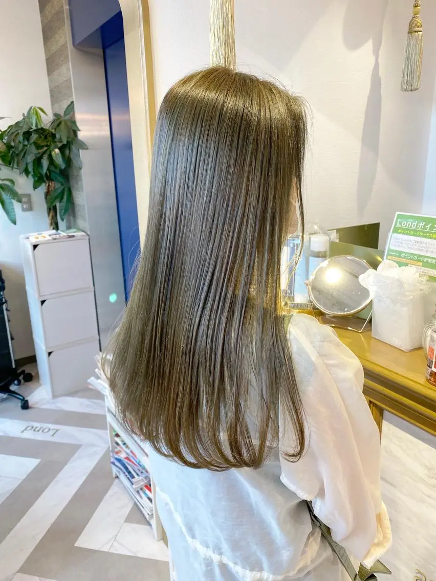 ロング カット ヘアカラー トリートメント レイヤーカット /透明感カラー西田のヘアスタイル
