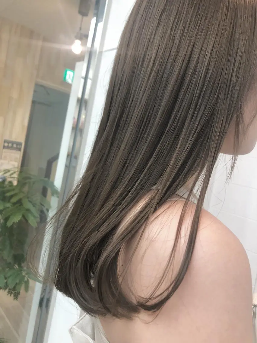 ロング カラー カット ヘアカラー トリートメント 前髪顔周り✂️店長 ❤️アマミヤ❤️のヘアスタイル