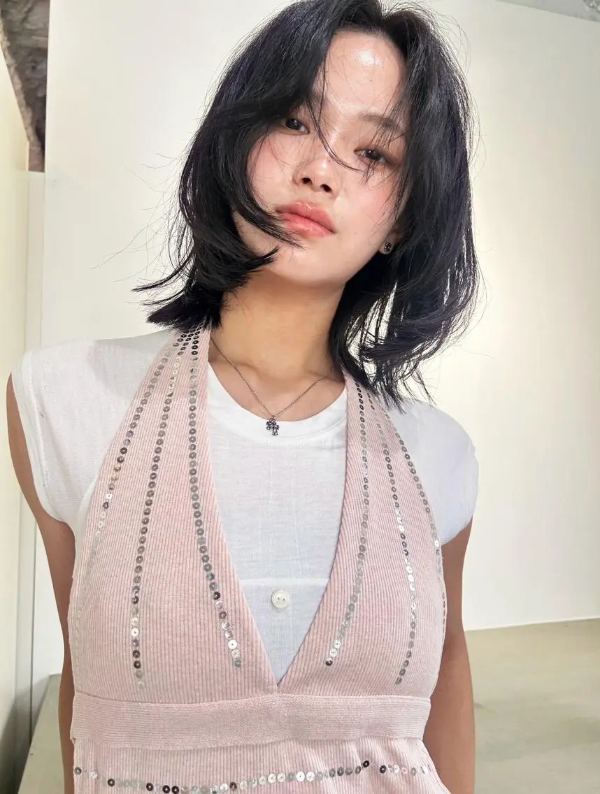 ミディアム カラー パーマ ショートボブ ミディアムパーマ アディクシーカラー ブリーチ ケアブリーチ カット ヘアカラー トリートメント honen hairのヘアスタイル