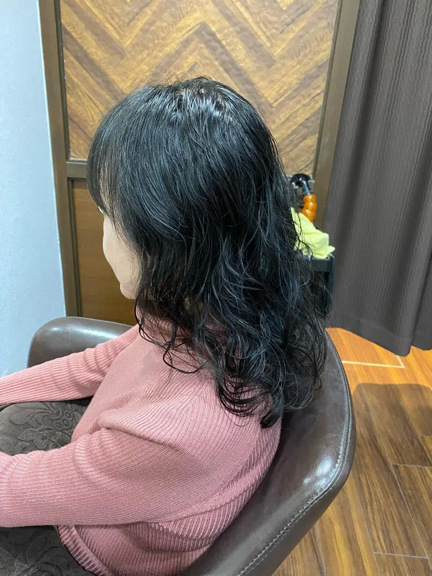 ミディアム パーマ ☘️お悩み解決☘️ 岡部恒輝のヘアスタイル