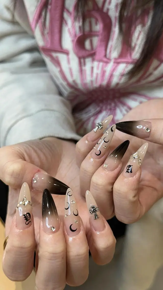 ネイル ハンドネイル ハンドケア 🦋Yumi Nail🦋Momoのネイルデザイン