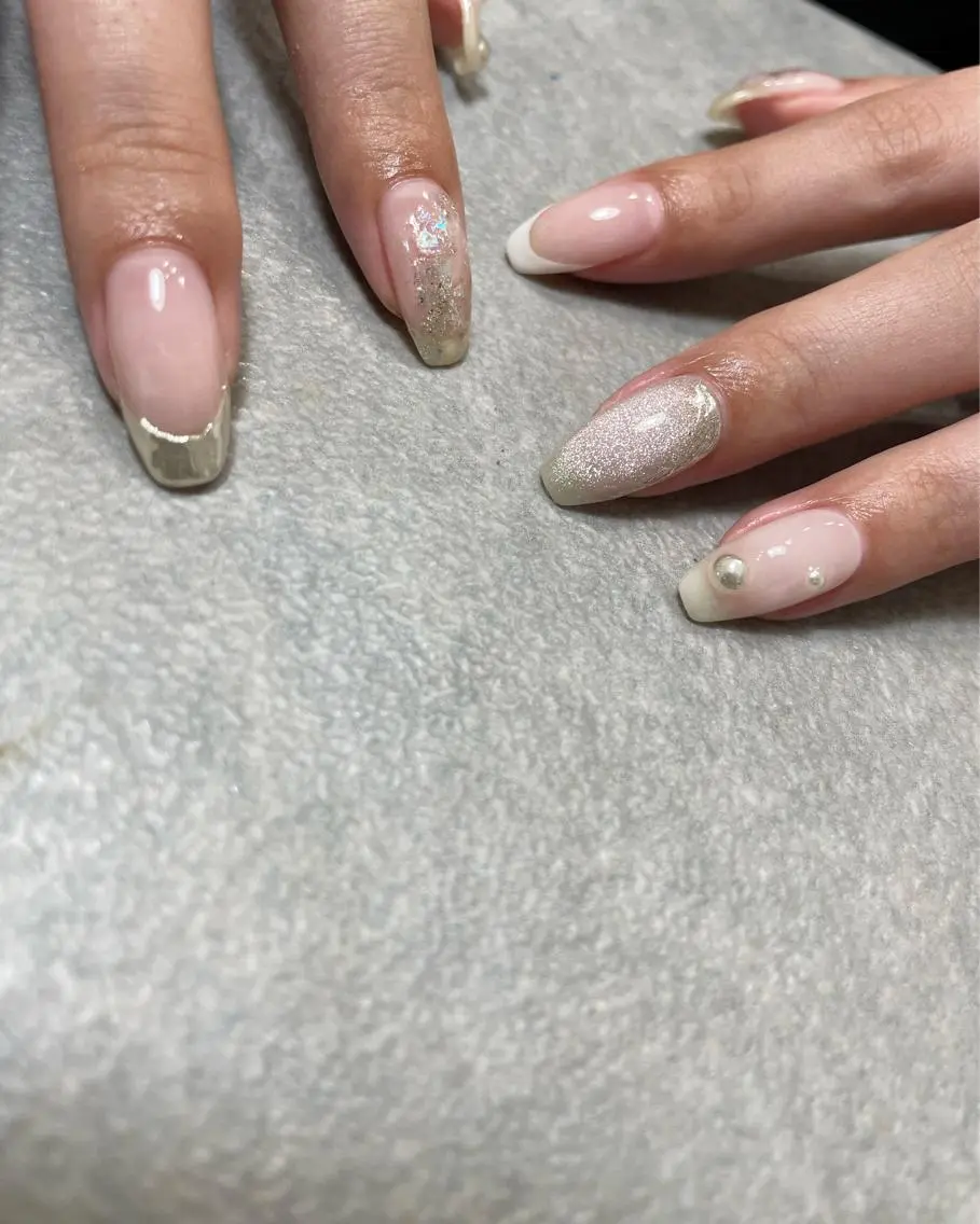 ネイル ハンドネイル フットネイル kiii.__ ✴︎*のネイルデザイン