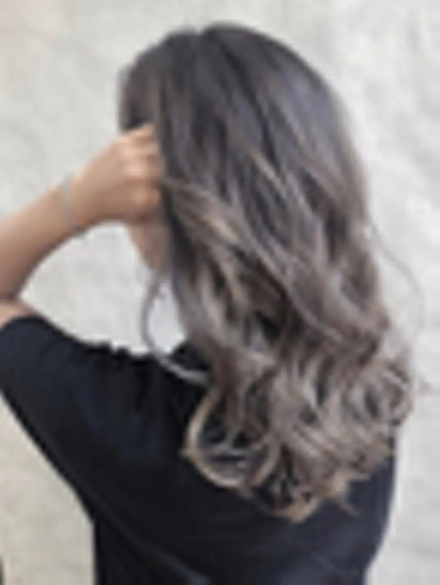 ミディアム カラー アディクシーカラー ブリーチ ケアブリーチ ダブルカラー ハイライトカラー MOU namba ムウナンバのヘアスタイル