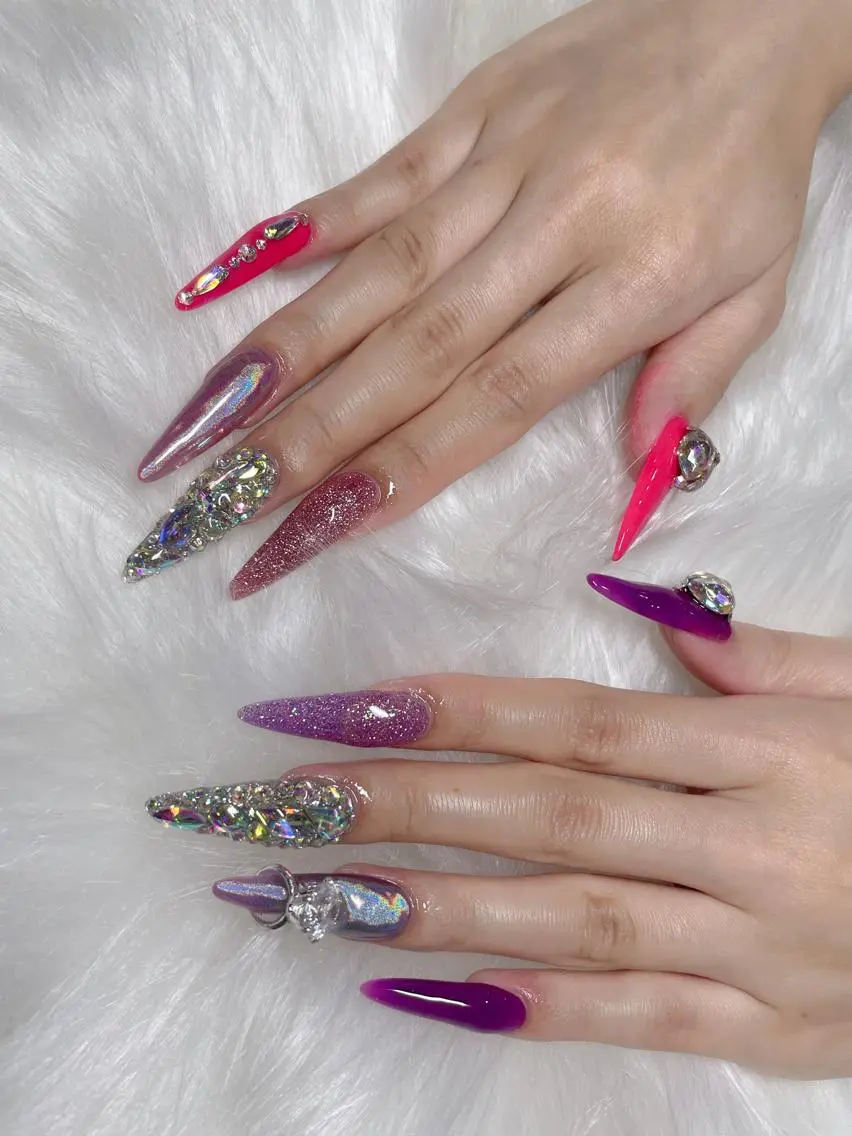 ロング ネイル ハンドネイル 《LB》ラブリエ Nail&eyeのマツエク・マツパデザイン