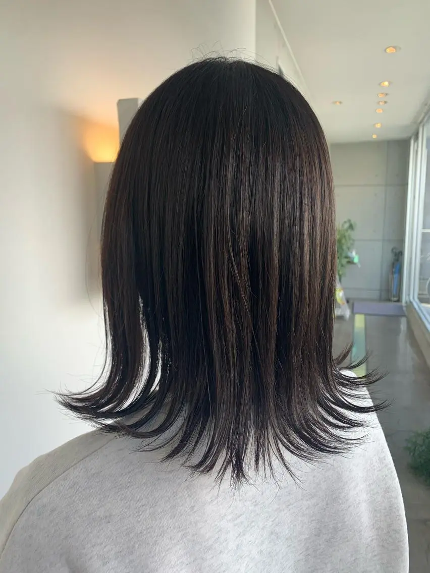 ミディアム チョコレートブラウン おせ ちさとのヘアスタイル